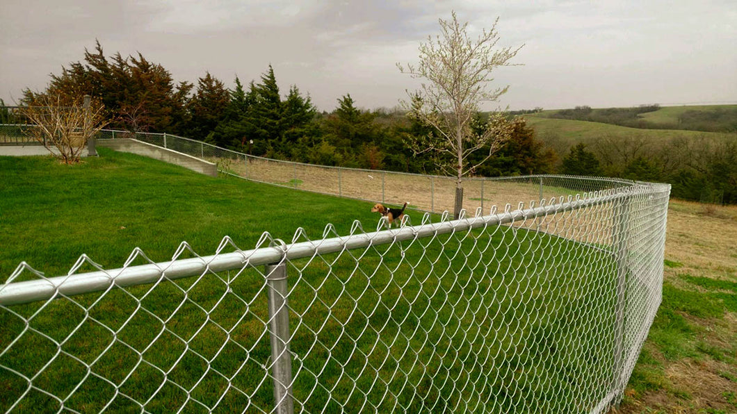 [300' Length] 4' Galvanized Chain Link Complete Fence Package